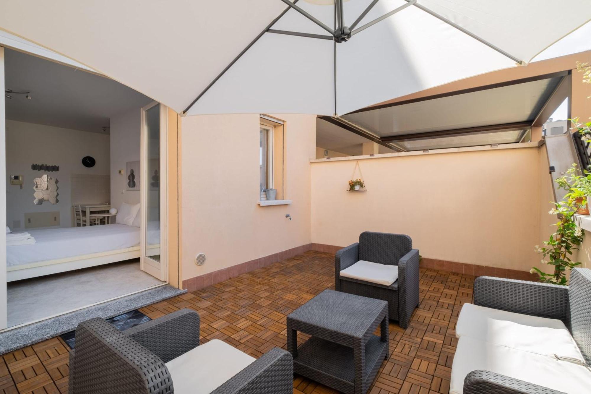 Homeby, Savena Terrace Apartment *